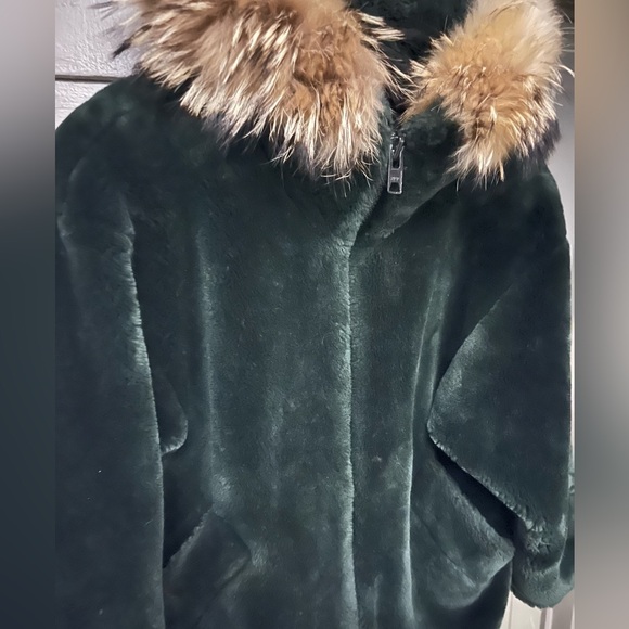 j. Percy for Marvin Richards Jackets & Blazers - Faux Fur jacket with fox collar and hood. J. Percy for Marvin Richards.